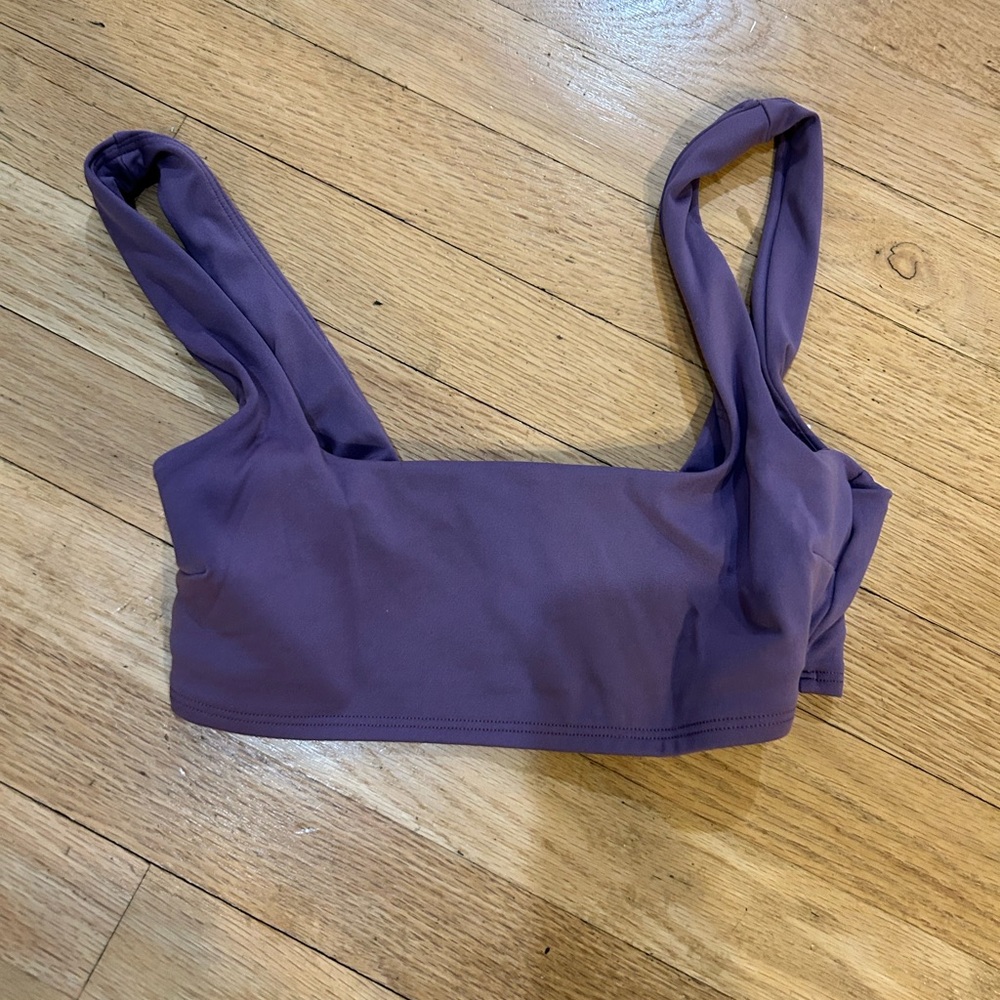 Alo yoga ALO Softsculpt Precision Bra, Plum Kiss - Picture 3 of 3